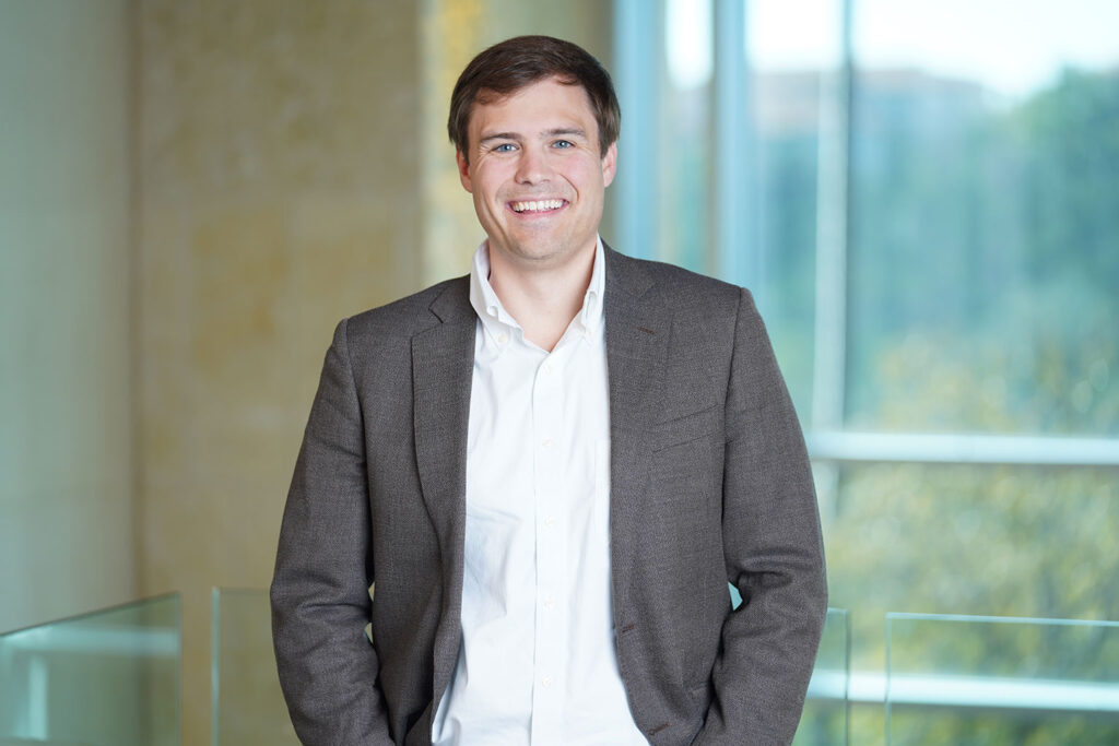 Bailey Murdock in corporate legal at Howard Energy Partners, helping to deliver positive energy through leading North American midstream energy services.